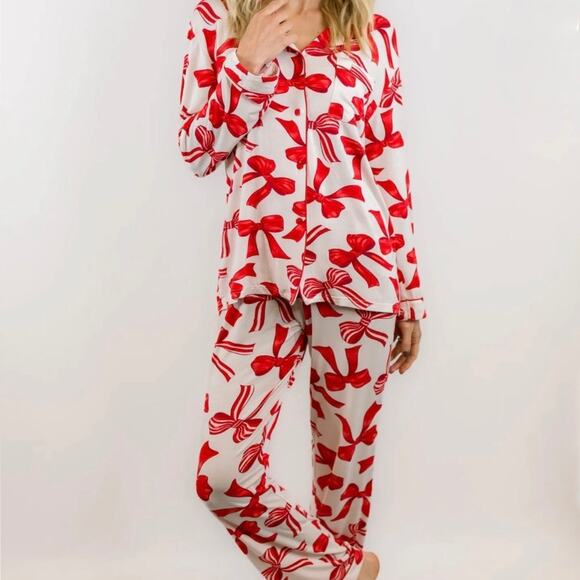 In My Sundays | NWT Red Holiday Bow Pajama Set - Picture 1 of 12